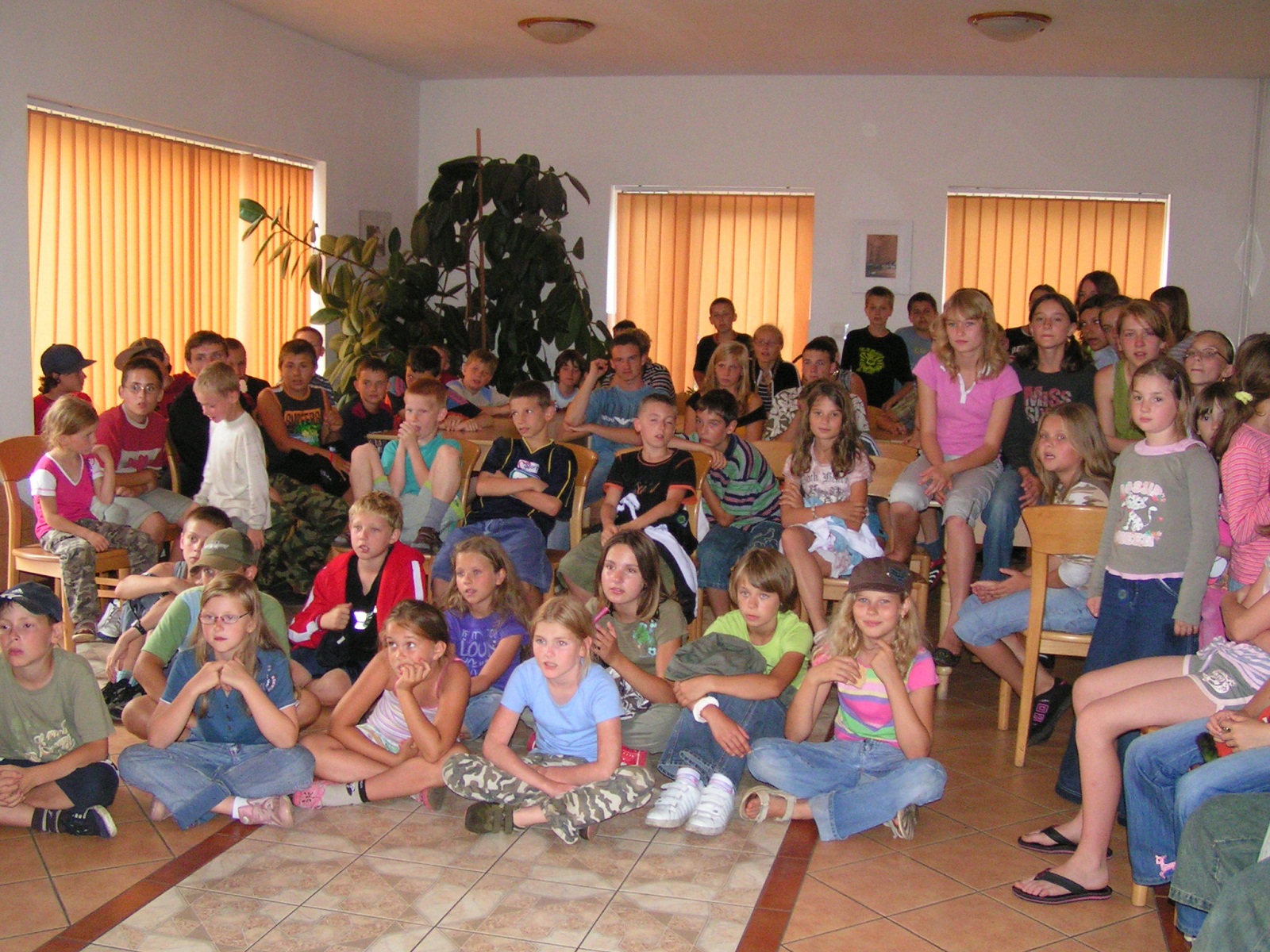 MINOLTA DIGITAL CAMERA